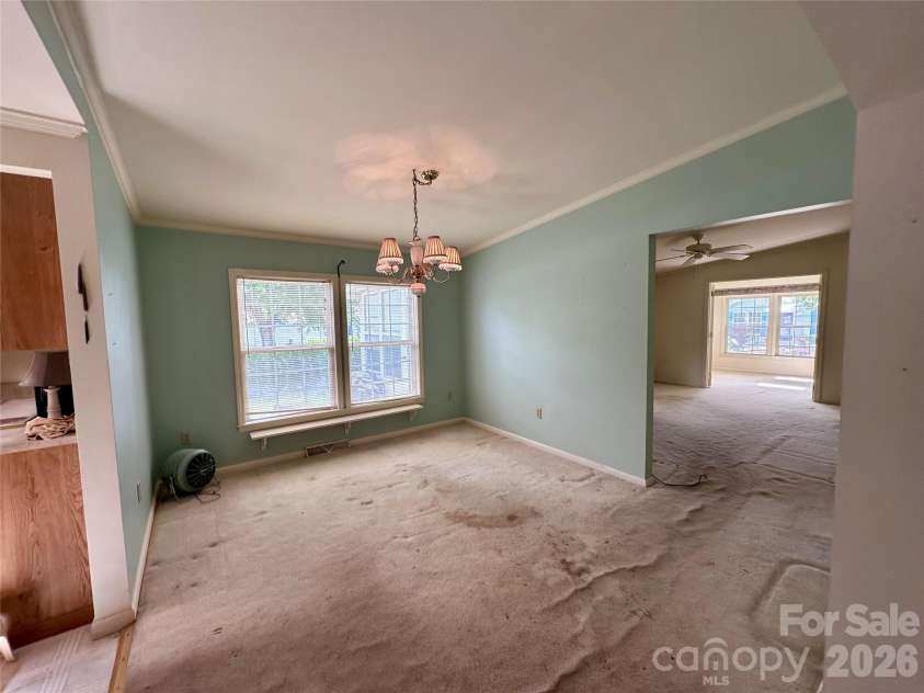 308 Riverwind Drive, Hendersonville, NC 28739.  MLS# CAR4349509, YatesRealty ID 4520. Dining Room