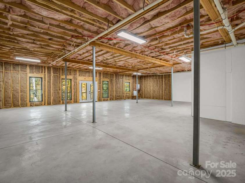 309 Sassafras Court, Lenoir, NC 28645.  MLS# CAR4316809, YatesRealty ID 4520. 