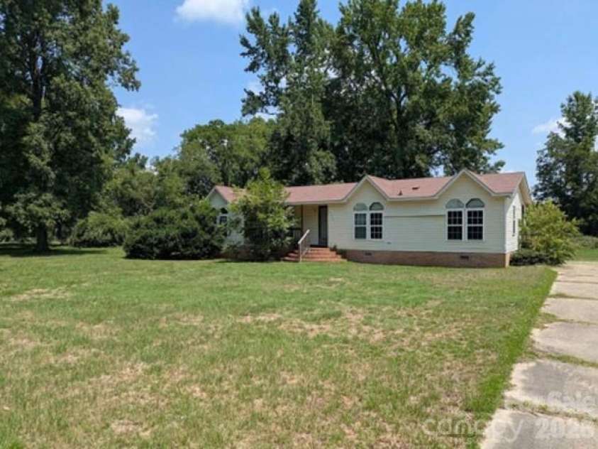 6281 X Way Road, Gibson, NC 28343.  MLS# CAR4415929, YatesRealty ID 45203. 