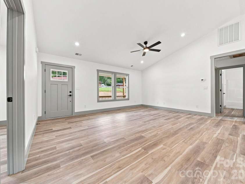 2945 Link Drive, Granite Falls, NC 28630.  MLS# CAR4409681, YatesRealty ID 45206. 