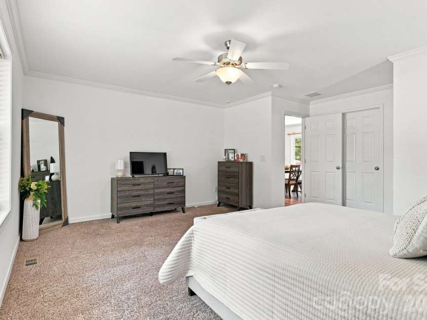 312 Sailwinds Road, Mooresville, NC 28115.  MLS# CAR4410586, YatesRealty ID 45207. 
