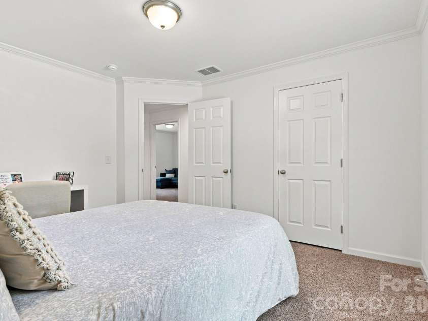312 Sailwinds Road, Mooresville, NC 28115.  MLS# CAR4410586, YatesRealty ID 45207. 