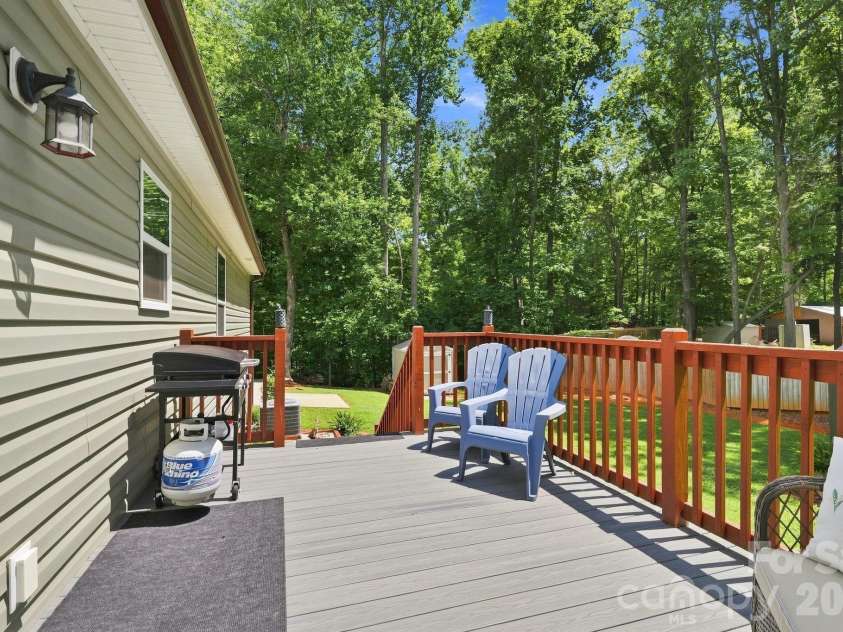 312 Sailwinds Road, Mooresville, NC 28115.  MLS# CAR4410586, YatesRealty ID 45207. 