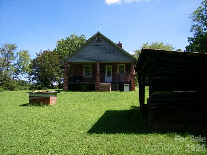 6235 Sherrills Ford Road, Salisbury, NC 28147.  MLS# CAR4416040, YatesRealty ID 45208. 