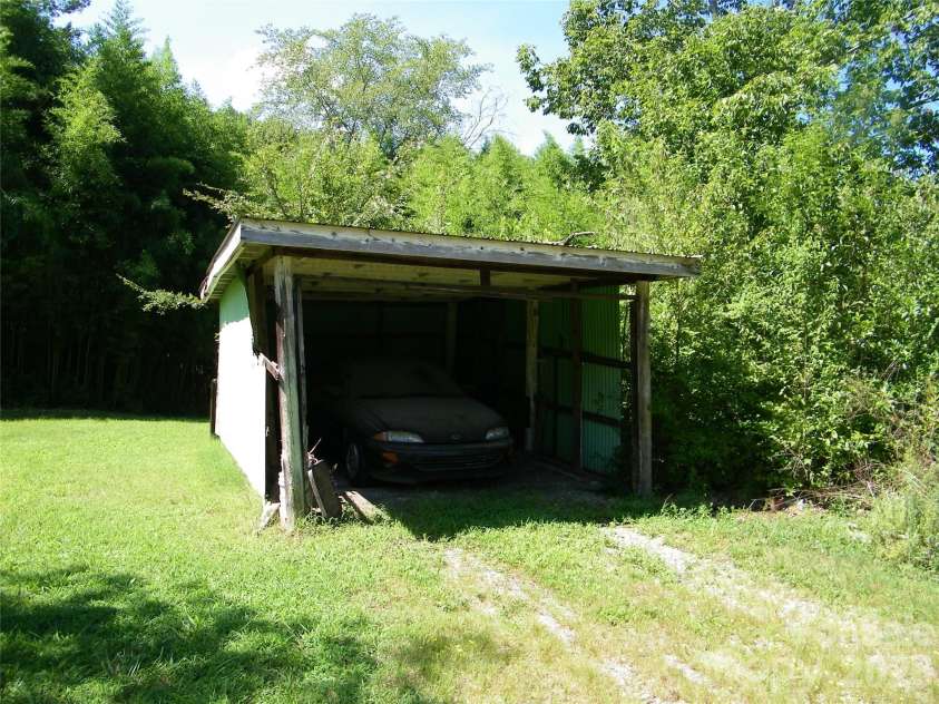 6235 Sherrills Ford Road, Salisbury, NC 28147.  MLS# CAR4416040, YatesRealty ID 45208. 