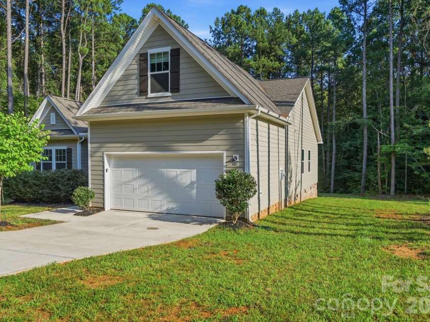 8175 Long Island Road, Catawba, NC 28609.  MLS# CAR4415284, YatesRealty ID 45209. 