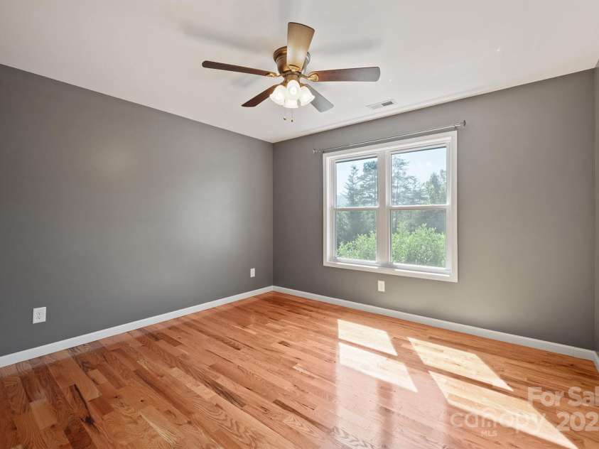 2301 Saratoga Run, Morganton, NC 28655.  MLS# CAR4306068, YatesRealty ID 4521. 