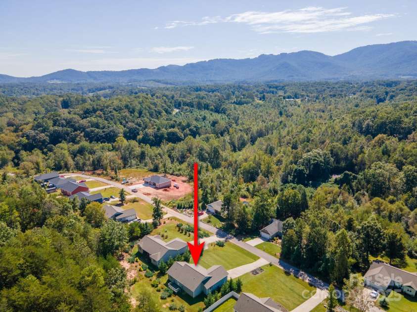 2301 Saratoga Run, Morganton, NC 28655.  MLS# CAR4306068, YatesRealty ID 4521. 