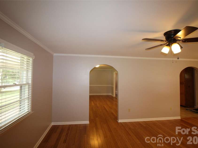 203 Ratchford Farm Road, Gastonia, NC 28056.  MLS# CAR4390648, YatesRealty ID 45211. 