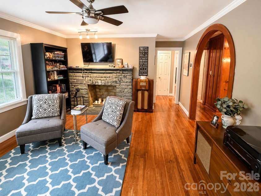 807 Yadkin Street, Albemarle, NC 28001.  MLS# CAR4415907, YatesRealty ID 45213. 