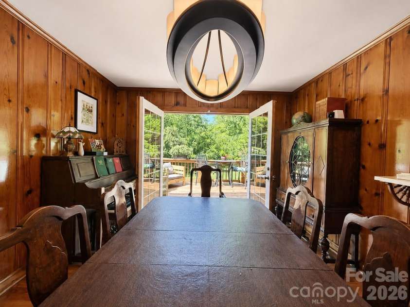 807 Yadkin Street, Albemarle, NC 28001.  MLS# CAR4415907, YatesRealty ID 45213. 