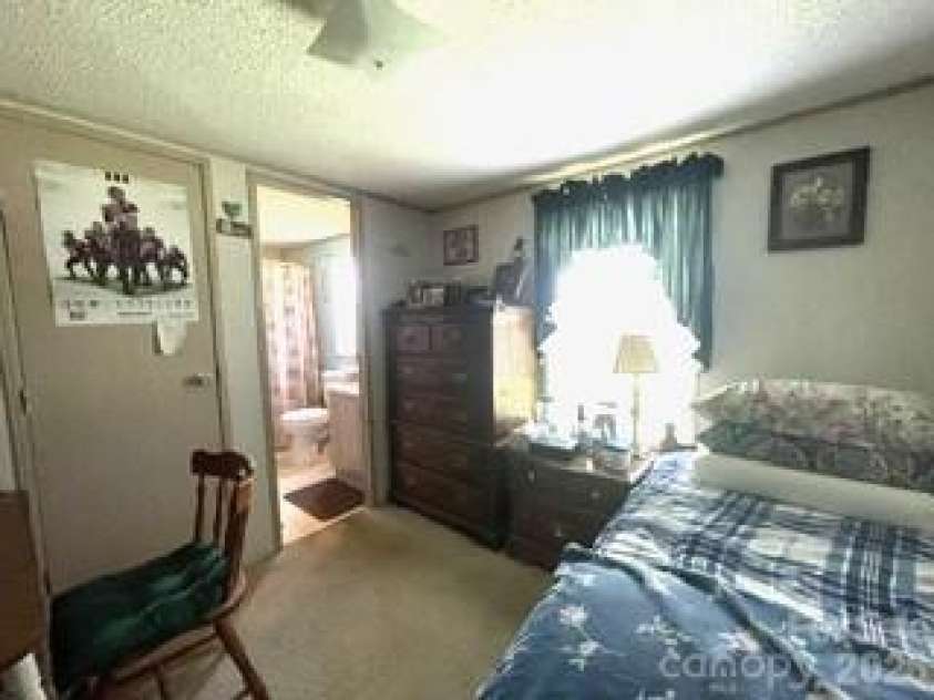 1098 Macedonia Road, Gaffney, SC 29341.  MLS# CAR4415994, YatesRealty ID 45218. Bedroom #2