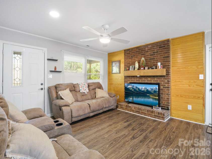 3113 Sandie Drive, Shelby, NC 28150.  MLS# CAR4336975, YatesRealty ID 4522. 