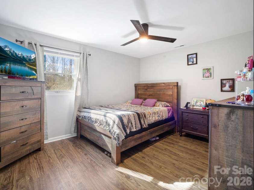 3113 Sandie Drive, Shelby, NC 28150.  MLS# CAR4336975, YatesRealty ID 4522. 