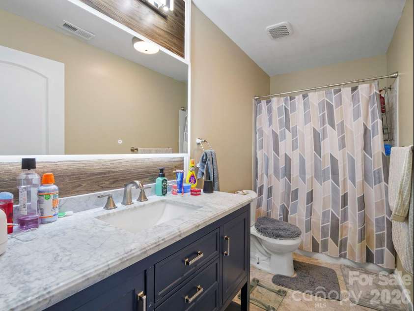 3113 Sandie Drive, Shelby, NC 28150.  MLS# CAR4336975, YatesRealty ID 4522. 