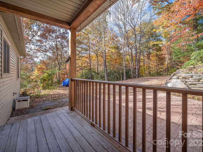45 Hill Top Drive, Pisgah Forest, NC 28768.  MLS# CAR4227914, YatesRealty ID 4522. 