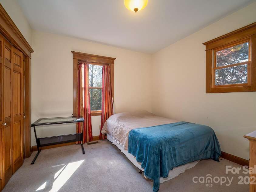 45 Hill Top Drive, Pisgah Forest, NC 28768.  MLS# CAR4227914, YatesRealty ID 4522. 