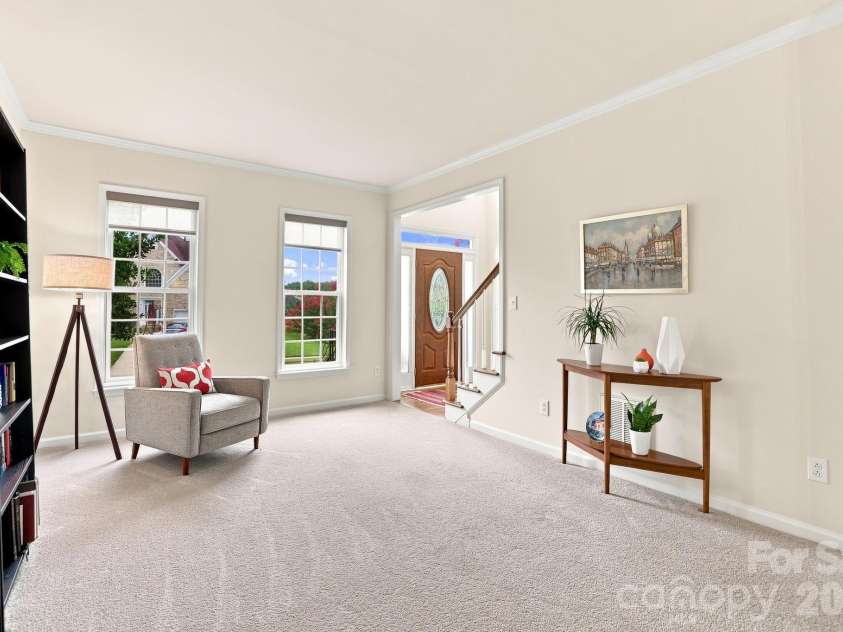 12415 Oakbriar Lane, Charlotte, NC 28273.  MLS# CAR4416011, YatesRealty ID 45220. 