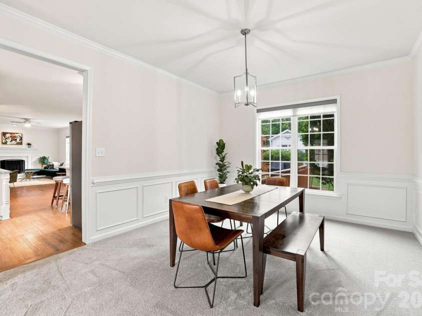 12415 Oakbriar Lane, Charlotte, NC 28273.  MLS# CAR4416011, YatesRealty ID 45220. 