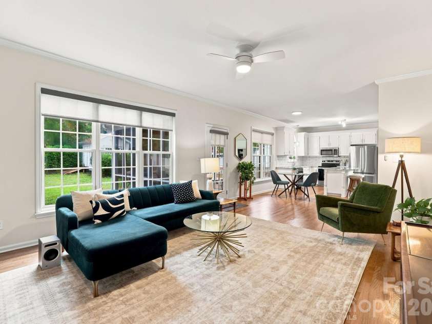 12415 Oakbriar Lane, Charlotte, NC 28273.  MLS# CAR4416011, YatesRealty ID 45220. 
