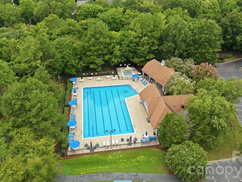 12415 Oakbriar Lane, Charlotte, NC 28273.  MLS# CAR4416011, YatesRealty ID 45220. 