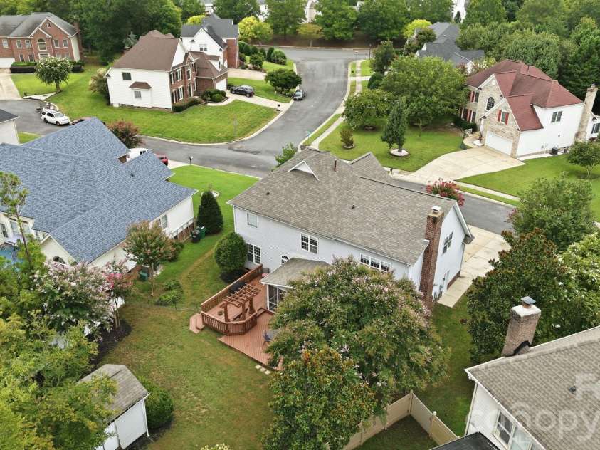 12415 Oakbriar Lane, Charlotte, NC 28273.  MLS# CAR4416011, YatesRealty ID 45220. 