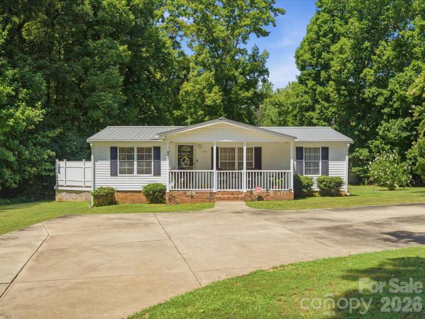 5766 Adicks Court, York, SC 29745.  MLS# CAR4415494, YatesRealty ID 45225. 