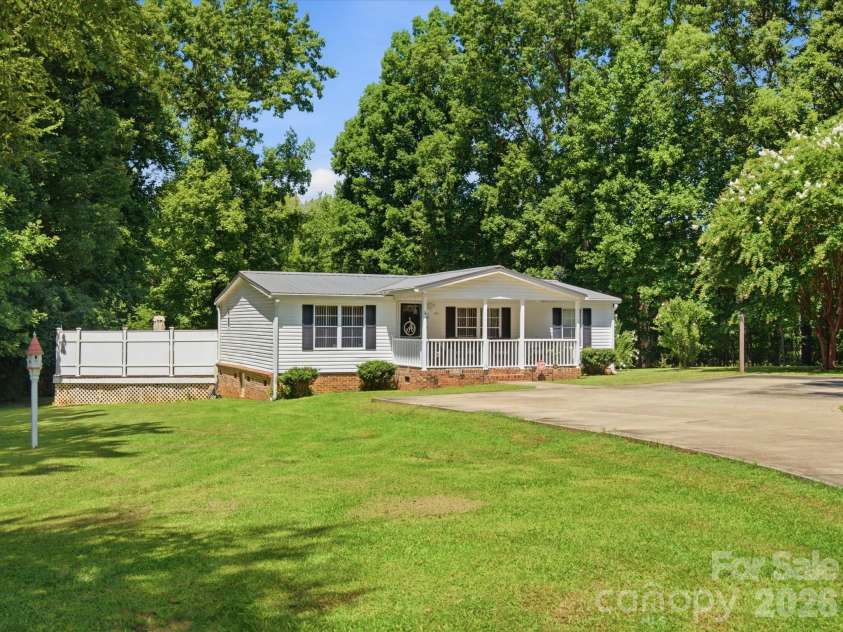 5766 Adicks Court, York, SC 29745.  MLS# CAR4415494, YatesRealty ID 45225. 