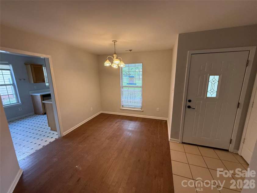 2615 Robyns Glen Drive, Charlotte, NC 28269.  MLS# CAR4416107, YatesRealty ID 45229. 
