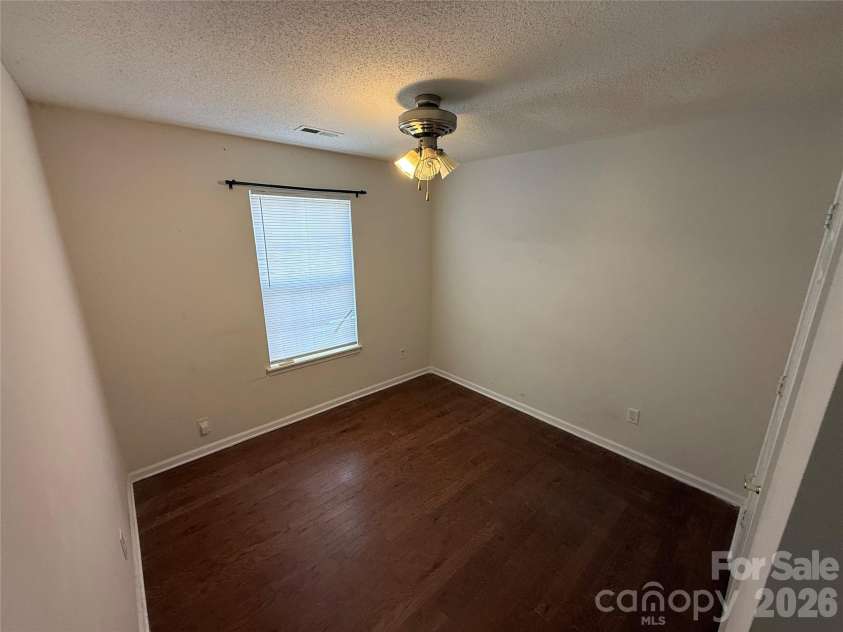 2615 Robyns Glen Drive, Charlotte, NC 28269.  MLS# CAR4416107, YatesRealty ID 45229. 