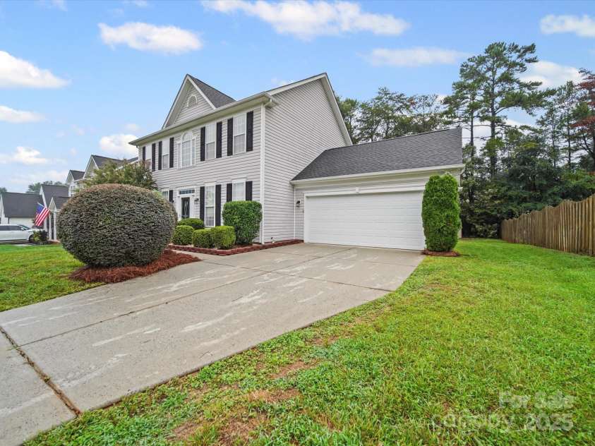 4294 Kiser Woods Drive, Concord, NC 28025.  MLS# CAR4287104, YatesRealty ID 4523. 