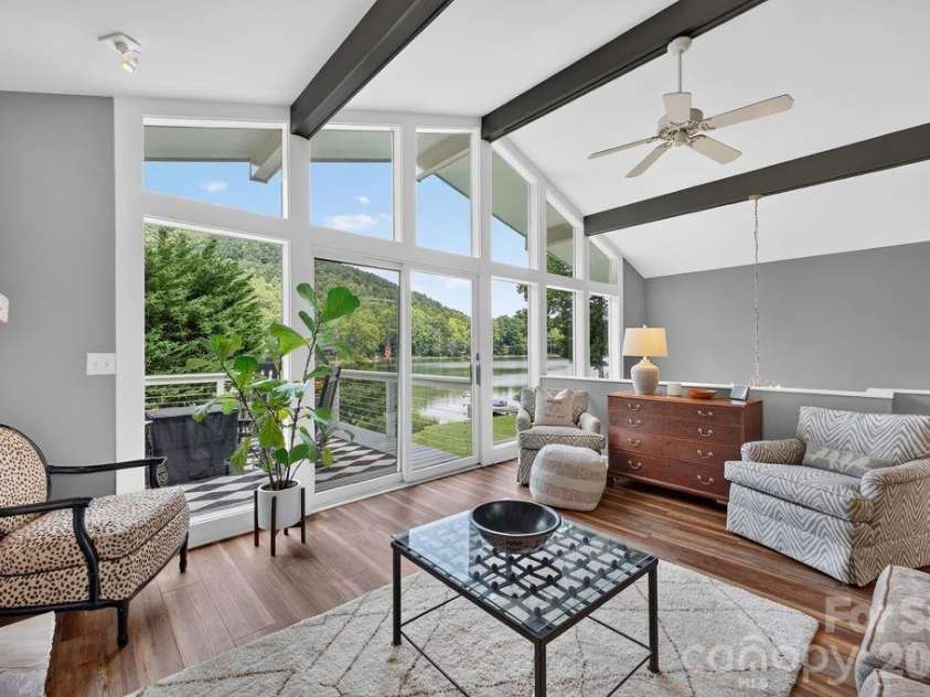 865 Haven Drive, Saluda, NC 28773.  MLS# CAR4415637, YatesRealty ID 45230. 