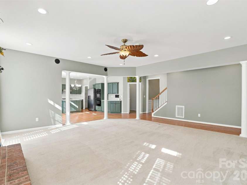 2120 Heath Lake Drive, Charlotte, NC 28227.  MLS# CAR4413850, YatesRealty ID 45235. 