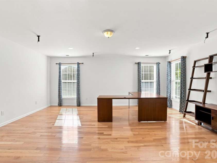 2120 Heath Lake Drive, Charlotte, NC 28227.  MLS# CAR4413850, YatesRealty ID 45235. 
