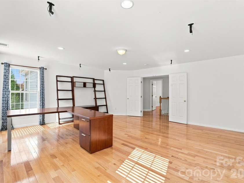 2120 Heath Lake Drive, Charlotte, NC 28227.  MLS# CAR4413850, YatesRealty ID 45235. 