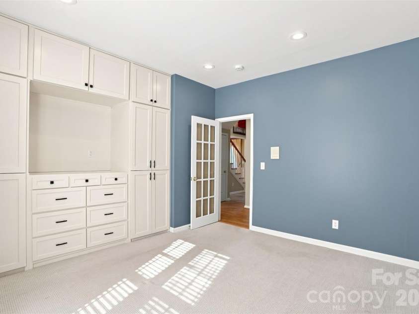 2120 Heath Lake Drive, Charlotte, NC 28227.  MLS# CAR4413850, YatesRealty ID 45235. 