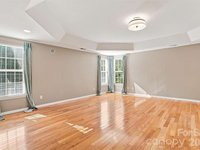 2120 Heath Lake Drive, Charlotte, NC 28227.  MLS# CAR4413850, YatesRealty ID 45235. 