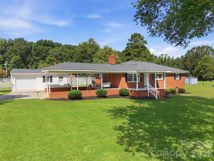 2424 Griffith Road, Monroe, NC 28110.  MLS# CAR4416120, YatesRealty ID 45237. 