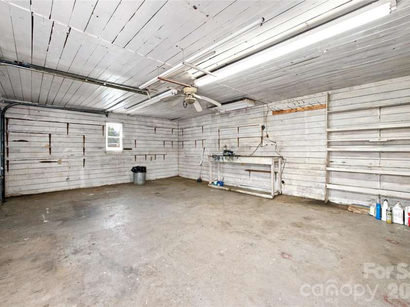 2424 Griffith Road, Monroe, NC 28110.  MLS# CAR4416120, YatesRealty ID 45237. 