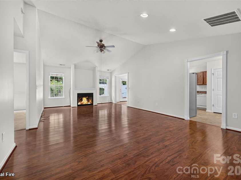 123 Lanceford Circle, Fletcher, NC 28732.  MLS# CAR4412171, YatesRealty ID 45238. 
