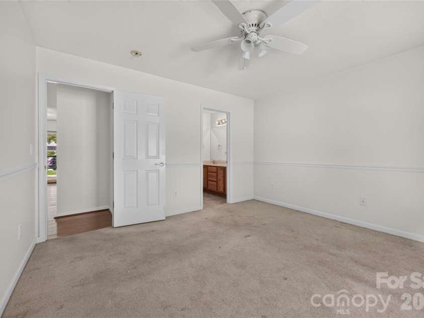 123 Lanceford Circle, Fletcher, NC 28732.  MLS# CAR4412171, YatesRealty ID 45238. 