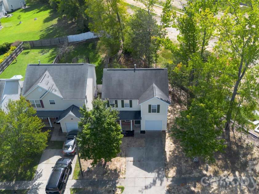 2216 Emmons Lane, Charlotte, NC 28212.  MLS# CAR4415293, YatesRealty ID 45241. 