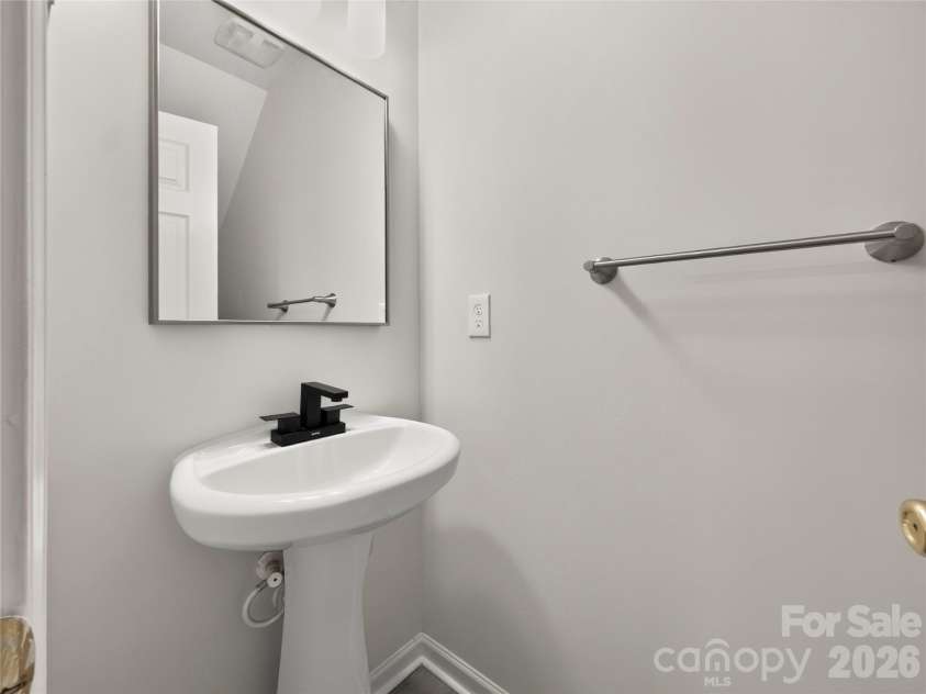 2216 Emmons Lane, Charlotte, NC 28212.  MLS# CAR4415293, YatesRealty ID 45241. 