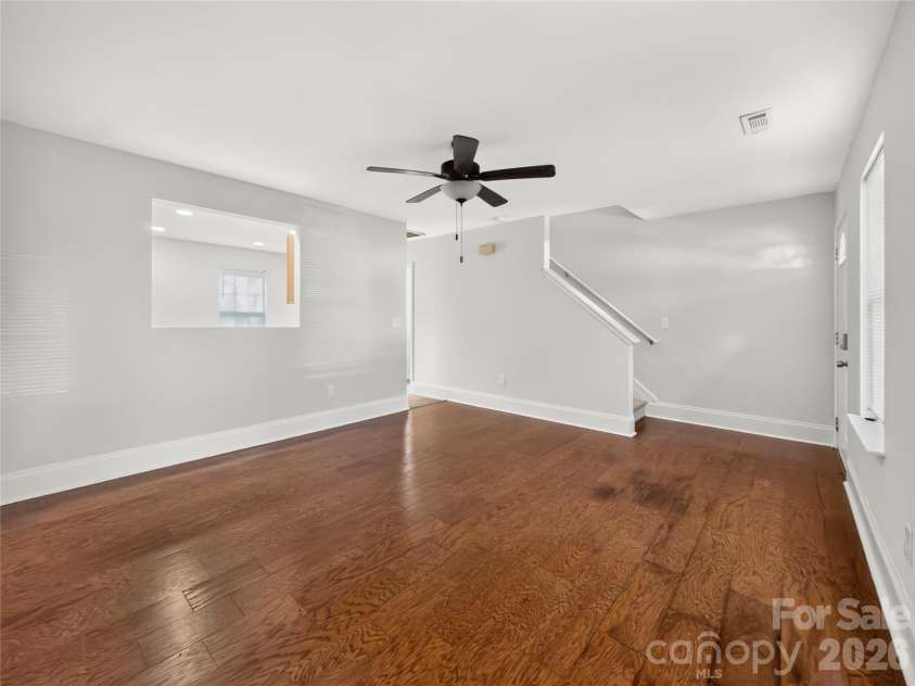2216 Emmons Lane, Charlotte, NC 28212.  MLS# CAR4415293, YatesRealty ID 45241. 