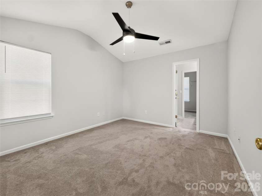 2216 Emmons Lane, Charlotte, NC 28212.  MLS# CAR4415293, YatesRealty ID 45241. 