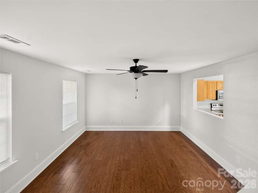 2216 Emmons Lane, Charlotte, NC 28212.  MLS# CAR4415293, YatesRealty ID 45241. 