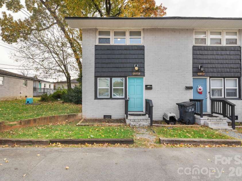 2301-2407 Julia Avenue, Charlotte, NC 28206.  MLS# CAR4416039, YatesRealty ID 45242. 