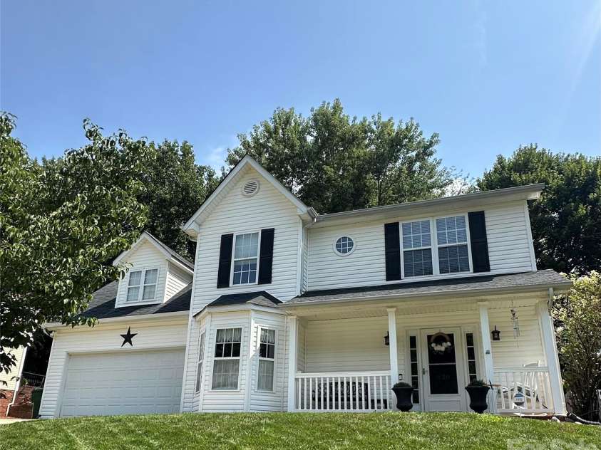 120 Arbor Ridge Road, Mount Holly, NC 28120.  MLS# CAR4414980, YatesRealty ID 45244. 