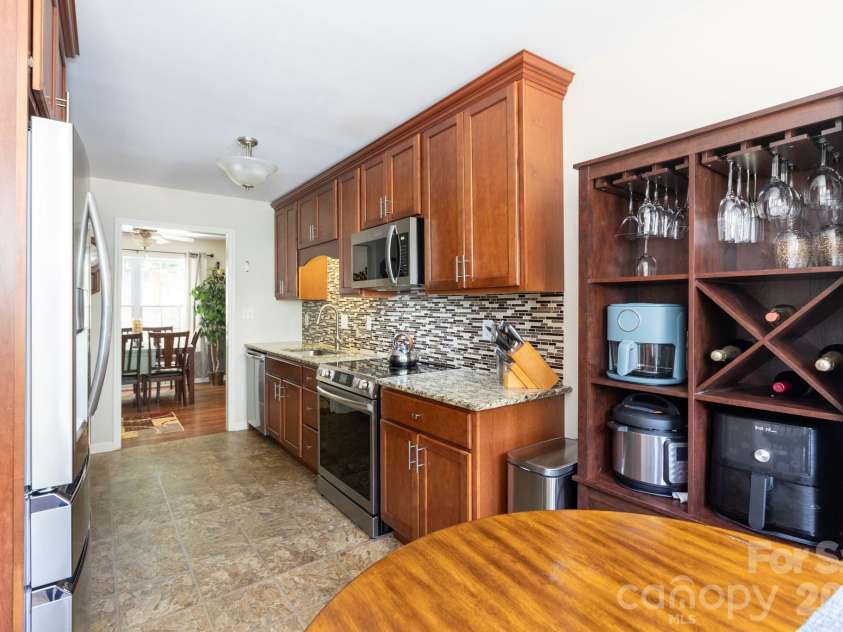 120 Arbor Ridge Road, Mount Holly, NC 28120.  MLS# CAR4414980, YatesRealty ID 45244. 