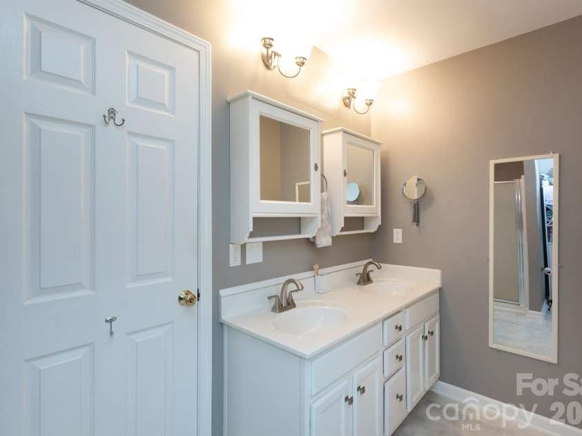 120 Arbor Ridge Road, Mount Holly, NC 28120.  MLS# CAR4414980, YatesRealty ID 45244. 